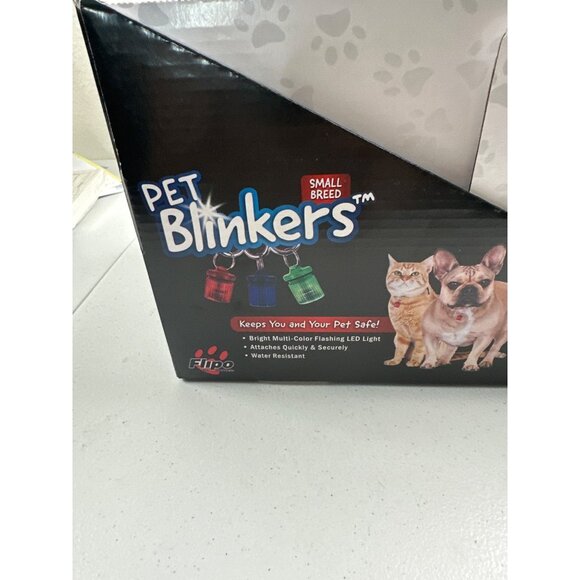 Pet Blinker Large Breed Safety Light Flashes Jade & Blue For Large Dog Collars - Picture 6 of 6